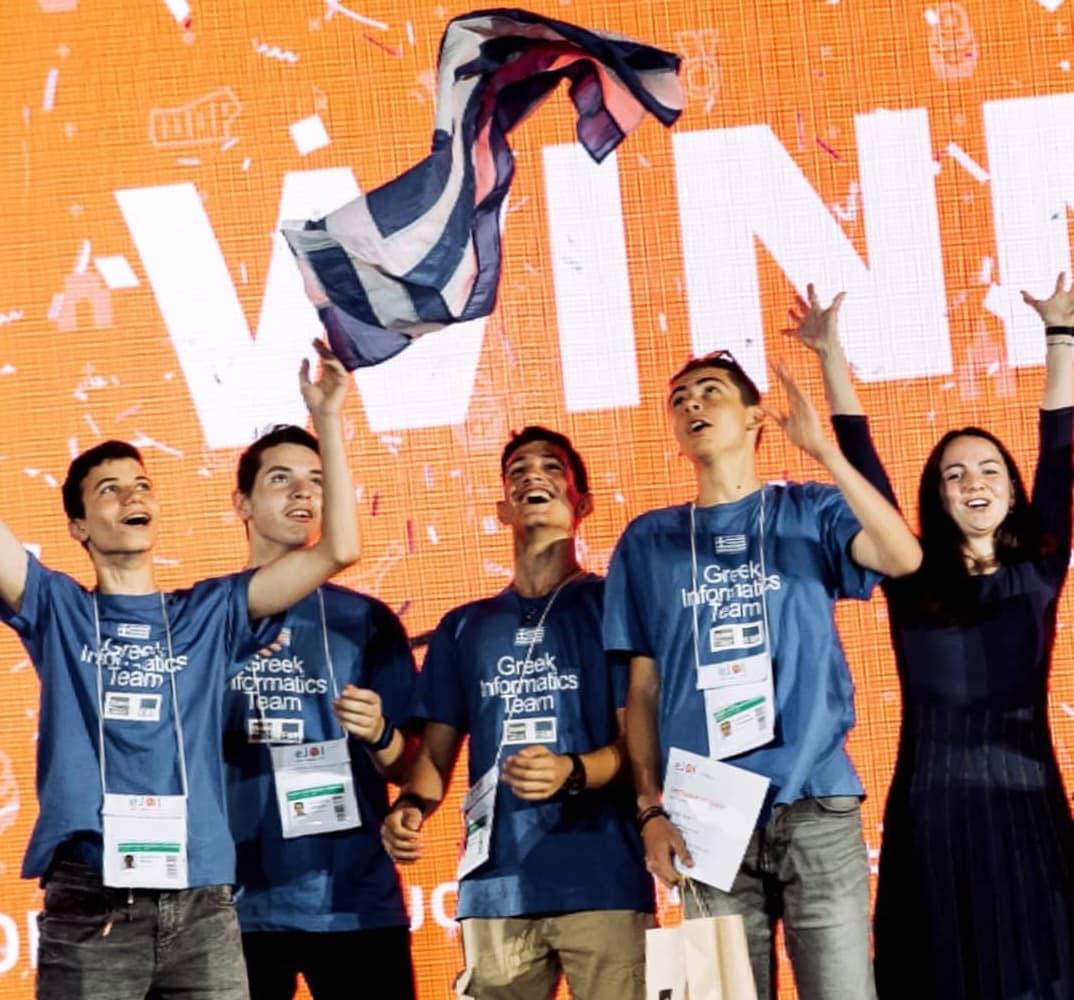 Team photo at the final ceremony at eJOI Innopolis, Russia